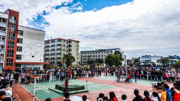 運(yùn)動會剪影